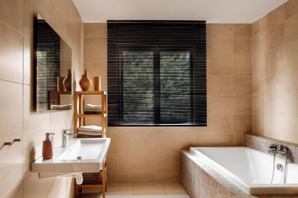 Bed and Breakfast La perle rouge A Panazol Esterno foto